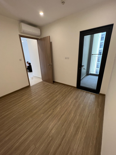 F5C2B9D0-A18C-4C95-BFA9-E22B27696651-52489-0000051A986FDE90.jpg Căn hộ Vinhomes Grand Park hướng ban công đông nam không có nội thất diện tích 81.2m²