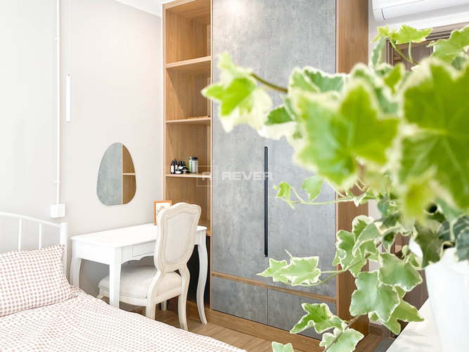  Căn hộ Vinhomes Grand Park hướng ban công đông nam đầy đủ nội thất diện tích 59m².