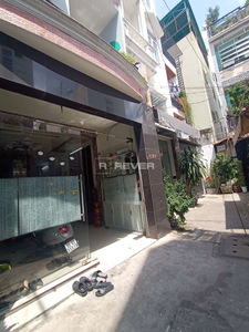 Nhà phố Đường Phạm Văn Chiêu 2 tầng diện tích 51m² hướng tây pháp lý sổ hồng.