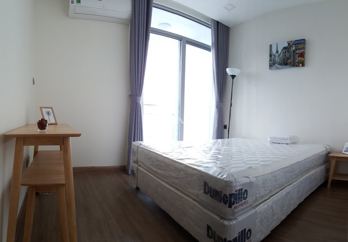  Căn hộ Vinhomes Central Park hướng ban công đông nam đầy đủ nội thất diện tích 56m²
