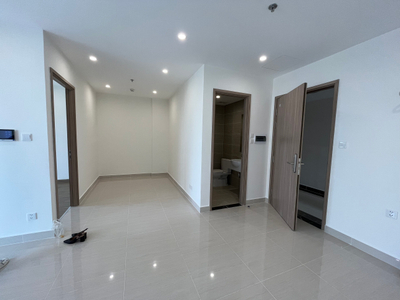  Căn hộ Vinhomes Grand Park hướng ban công tây bắc không có nội thất diện tích 47m²