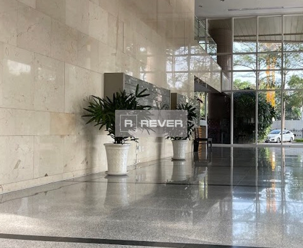  Căn hộ Xi Riverview Palace diện tích 202m2, nội thất cơ bản.