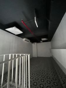 IMG_4060.HEIC Shop-house Vinhomes Golden River nội thất cơ bản diện tích 140m²