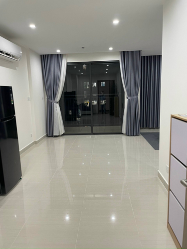  Căn hộ Vinhomes Grand Park hướng ban công đông nam đầy đủ nội thất diện tích 69m²