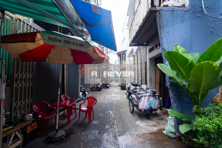  Nhà phố Đường Trần Quang Khải 3 tầng diện tích 42.9m² pháp lý sổ hồng.
