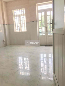 Nhà phố Quận 12 Nhà phố thiết kế 1 trệt, 1 lầu diện tích đất 64m2, cửa hướng Nam mát mẻ.