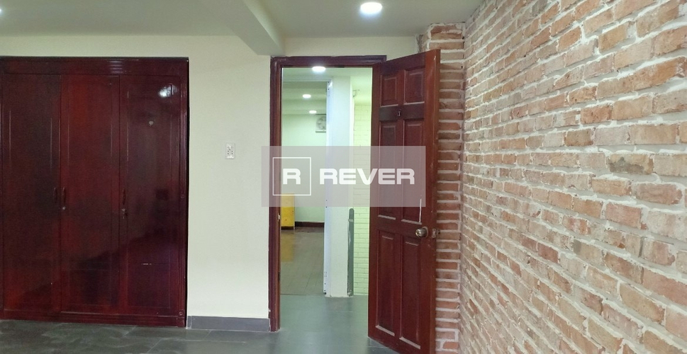 Căn hộ 336/1Bis Phan Văn Trị, Quận Bình Thạnh Căn hộ 336/1Bis Phan Văn Trị tầng thấp tiện di chuyển, không nội thất.