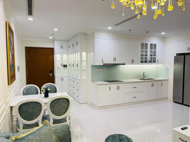 Căn hộ Vinhomes Central Park, Quận Bình Thạnh Căn hộ cao cấp Vinhomes Central Park tầng 22, bàn giao đầy đủ nội thất.