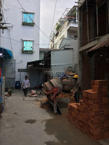 Nhà phố Quận Gò Vấp Nhà hẻm nhựa thông xe tải đường Trần Bá Giao, thiết kế 1 trệt và 1 gác.