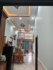 Nhà phố Huyện Hóc Môn Nhà phố diện tích đất 110m2 cửa hướng Đông đón gió mát mẻ.