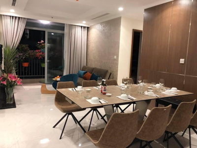 C79E7733-6FFA-4315-9019-9C2B84FCF11E-4108-000000C21D0DB848.jpg Căn hộ Vinhomes Central Park hướng ban công đông nam đầy đủ nội thất diện tích 108m²