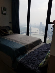 Officetel Vinhomes Golden River, Quận 1 Office-Tel Vinhomes Golden River tầng 38, bàn giao đầy đủ nội thất.