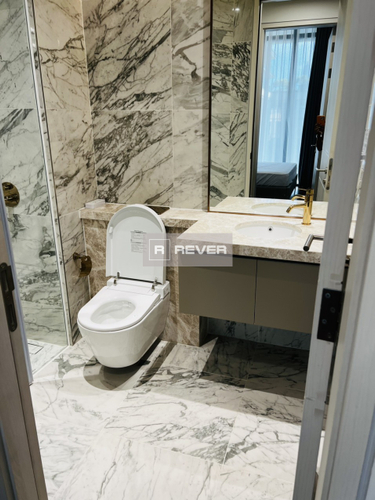  Căn hộ Empire City tầng 3A bàn giao nội thất cơ bản, tiện ích đầy đủ.