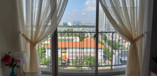 Căn hộ Waterina Suites hướng ban công tây nam đầy đủ nội thất diện tích 146.27m²