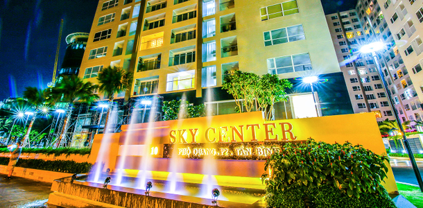 Căn hộ Sky Center, Quận Tân Bình Căn hộ Sky Center tầng 4 có 2 phòng ngủ, đầy đủ nội thất.
