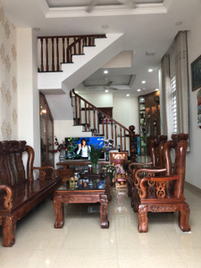 Nhà phố Quận Thủ Đức Nhà phố thiết kế 1 trệt, 2 lầu kiên cố, bàn giao nhà không có nội thất.