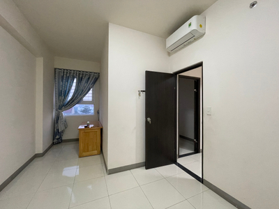 Căn hộ Sky 9, Quận 9 Căn hộ Sky 9 tầng thấp cửa hướng Bắc, nội thất cơ bản.