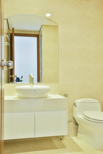 Căn hộ Vinhomes Central Park, Quận Bình Thạnh Căn hộ cao cấp Vinhomes Central Park tầng 33, diện tích 108.7m2.