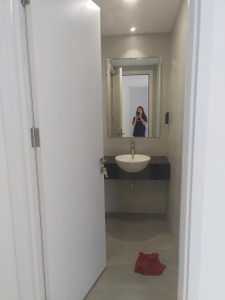 Căn hộ Ricca, Quận 9 Căn hộ Ricca tầng 10 view nhìn ra đường thoáng mát, nội thất cơ bản.