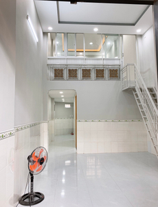 Nhà phố Quận 9 Nhà phố thiết kế 1 trệt, 1 lửng diện tích 58.2m2, cửa hướng Đông Nam.