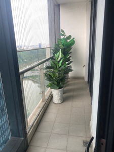  Căn hộ Vinhomes Golden River đầy đủ nội thất diện tích 100m².