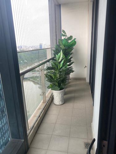  Căn hộ Vinhomes Golden River đầy đủ nội thất diện tích 100m².