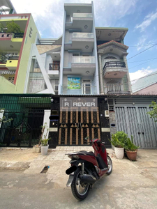 Nhà phố Đường Phạm Văn Chiêu 4 tầng diện tích 72m² hướng Tây Nam.