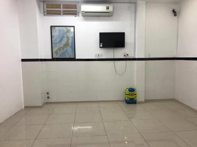 Nhà phố Quận Tân Bình Nhà phố thiết kế 1 trệt, 5 lầu cửa hướng Tây Nam, bàn giao không nội thất.