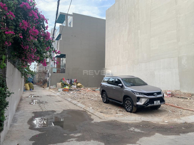 Đất nền Lã Xuân Oai, Tăng Nhơn Phú A, Quận 9  Đất nền đường Lã Xuân Oai, diện tích 75.8m2 toàn bộ thổ cư.