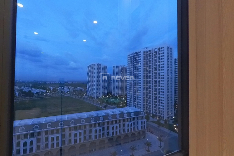  Căn hộ Vinhomes Grand Park hướng ban công đông bắc đầy đủ nội thất diện tích 69.5m²