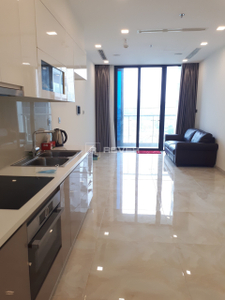  Căn hộ Vinhomes Golden River nội thất cơ bản diện tích 49.5m².