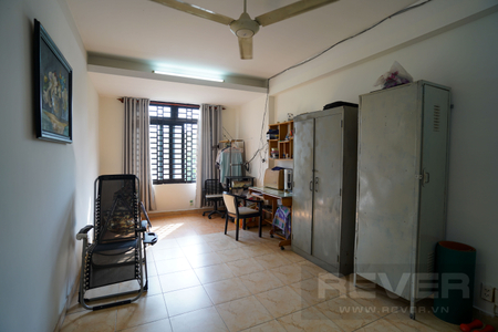 Nhà phố Quận 7 Nhà phố Khu Nam Long diện tích 176m2, kết cấu 1 trệt, 2 lầu kiên cố.