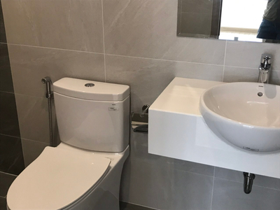  Căn hộ Vinhomes Grand Park hướng ban công đông bắc không có nội thất diện tích 69.5m²