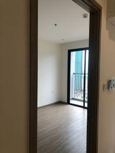  Căn hộ Vinhomes Grand Park hướng ban công đông nam nội thất cơ bản diện tích 69m²