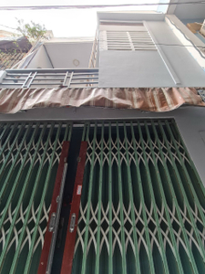 Nhà phố Huyện Nhà Bè Nhà phố thiết kế 1 trệt, 1 lầu cửa hướng Đông Bắc, tiện ích đầy đủ.