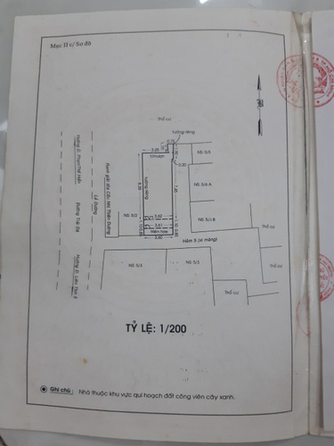 Nhà phố Quận 8 Nhà góc 2 mặt tiền hẻm, diện tích 38.4m2 có sổ hồng riêng.