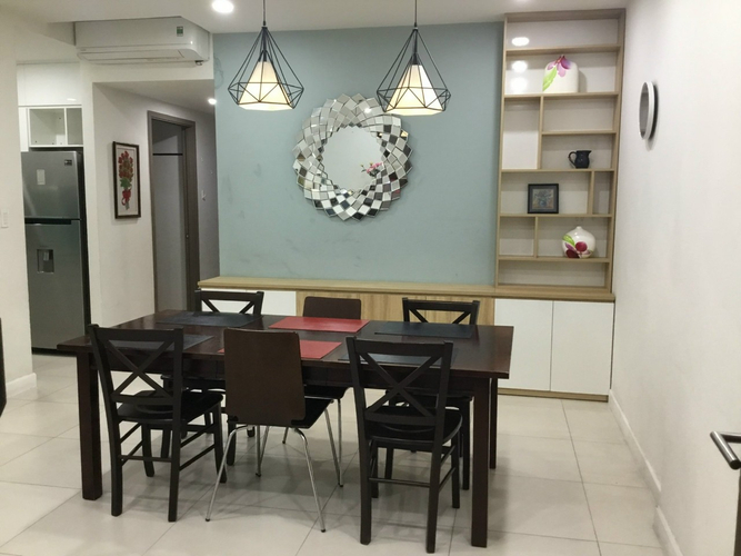  Căn hộ có 3 phòng ngủ Lexington Residence tầng 14, view hồ bơi.