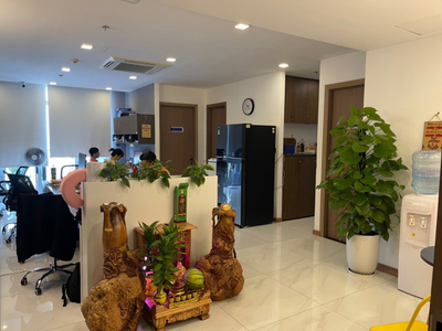 IMG_3425.JPG Căn hộ Vinhomes Central Park nội thất cơ bản diện tích 82m²