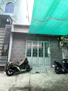  Nhà mới có 2 mặt hẻm xe hơi đường Chiến Lược, diện tích đất 59.5m2.