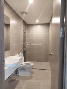  Căn hộ Vinhomes Grand Park hướng ban công tây bắc nội thất cơ bản diện tích 81.2m².