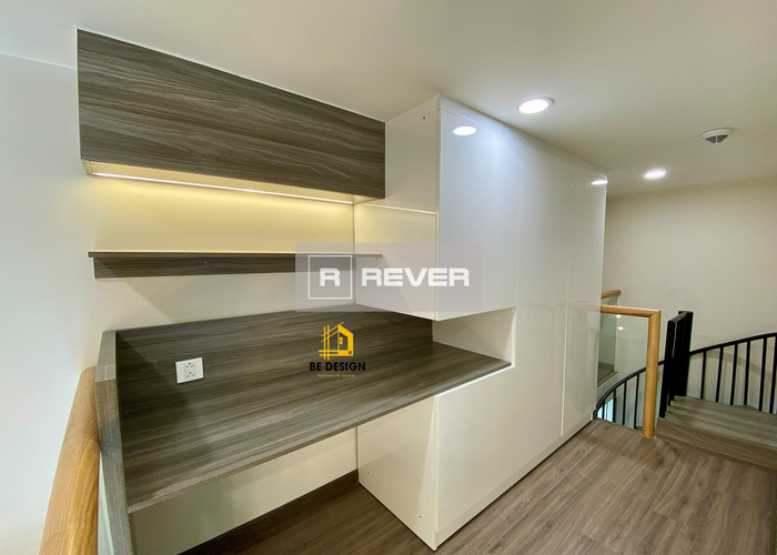  Duplex Q2 Thao Dien tầng cao mát mẻ, đầy đủ nội thất.