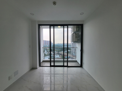 phòng khách căn hộ Precia Căn hộ Precia tầng 13 diện tích 71m2, không có nội thất.