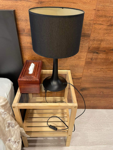 Căn hộ Vinhomes Golden River, Quận 1 Căn hộ Vinhomes Golden River tầng 13 có 1 phòng ngủ, nội thất cơ bản.