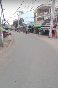 Đất nền Quận Thủ Đức Đất mặt tiền đường Số 8, hiện có nhà cấp 4 đang cho vật liệu xây dựng thuê.