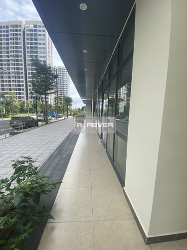  Shop-house Vinhomes Grand Park nhà thô diện tích 32m²