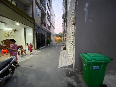 Đất nền Quận 2 Đất nền diện tích 87.3m2 hướng Tây đón nắng sớm ấm áp.