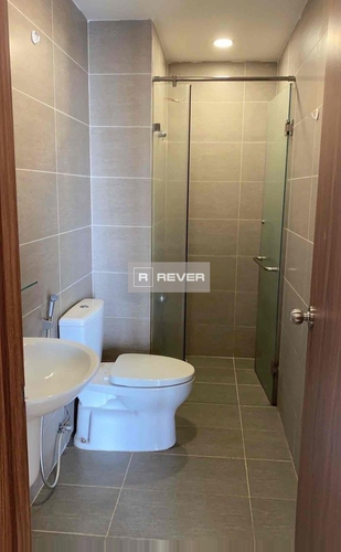  Căn hộ The Pegasuite 1 diện tích 60m2, nội thất cơ bản.