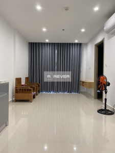  Căn hộ Vinhomes Grand Park tầng 16 nội thất cơ bản, view sông và thành phố thoáng mát