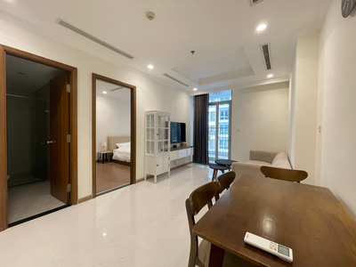 3A1E9CAE-EF39-43AE-9AF2-BB37244C2B52-6729-000007886B5723C1.jpg Office-tel Vinhomes Central Park nội thất cơ bản diện tích 53.7m²