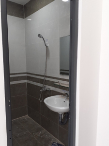 Nhà phố Huyện Nhà Bè Nhà phố thiết kế 1 trệt, 2 lầu và sân thượng, diện tích 55m2 rộng thoáng.